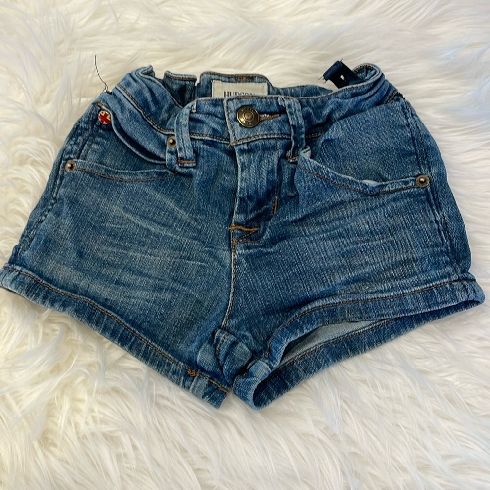 Hudson size 7 shorts